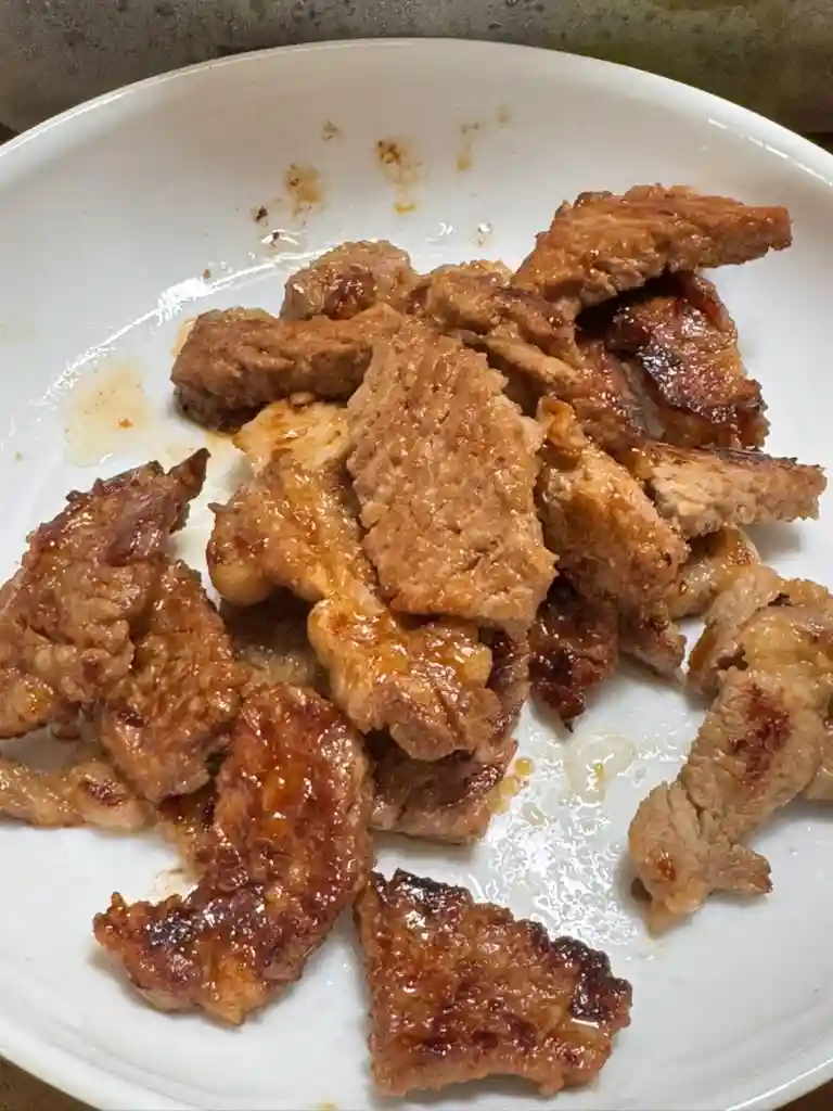 간단 돼지갈비 레시피|목살로 쉽고 빠르게 만드는 돼지갈비 간단 돼지갈비 레시피|목살로 쉽고 빠르게 만드는 돼지갈비